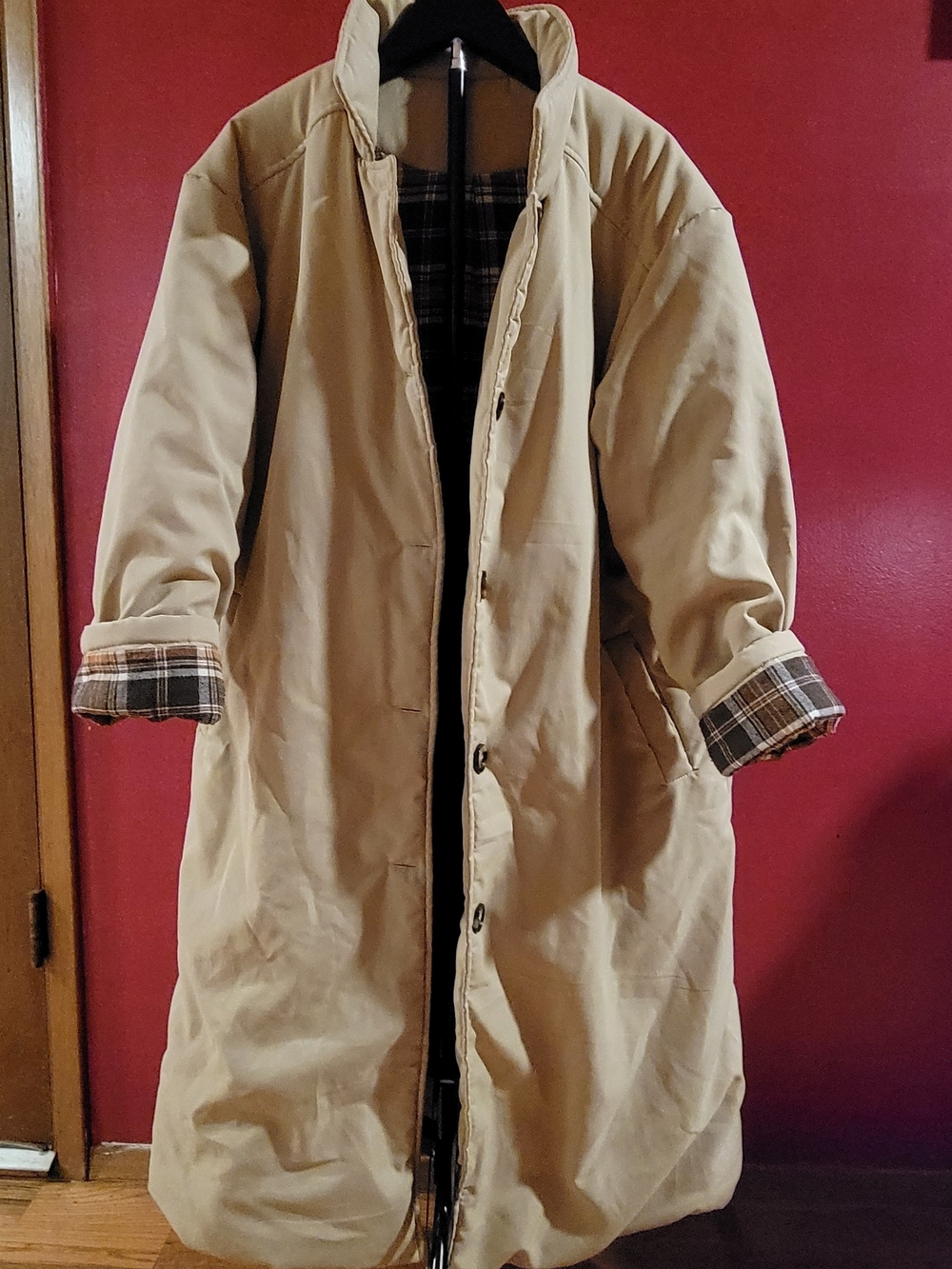 Women's Over Size Long Beige Quilted Coat with Plaid Lining